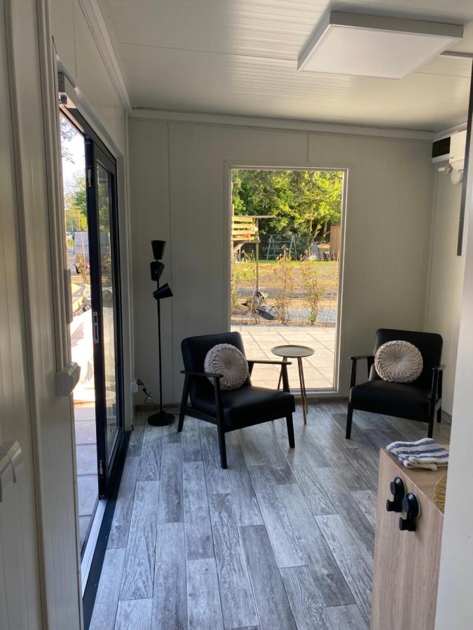 Tiny House Qirih Guest House Zierikzee Exterior photo